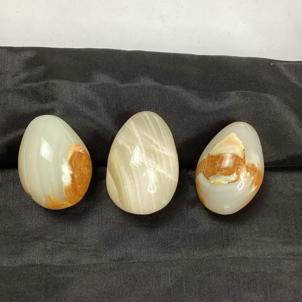 Lot of 3 Stone Eggs Home Easter Decor